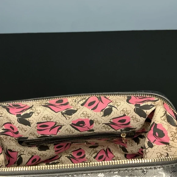 Guess Pratt Satchel Handbag Purse Rare Vintage Style Black and pink - Picture 7 of 12
